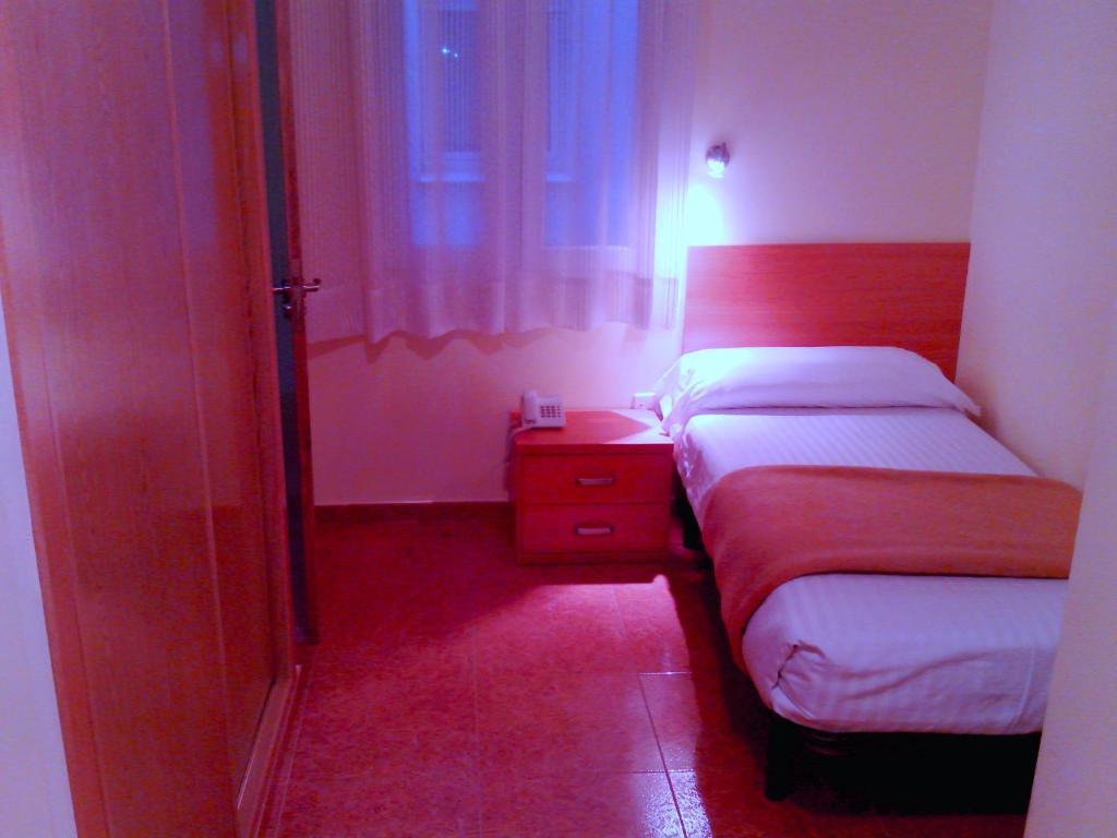 Hotel Rc Ramon Y Cajal Cuenca (Castilla-La Mancha) Quarto foto